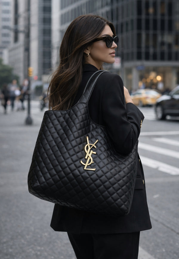 Shopping in Paris Bag PREORDER 1