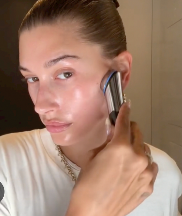 Medicube AGE-R Booster Pro