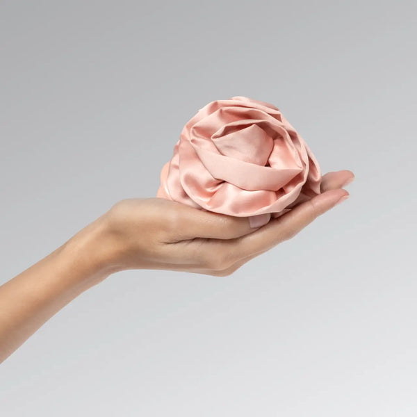 Kitsch Satin Rosette Flat Cloud Clip